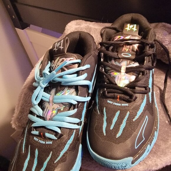 LaMelo Puma Boys Shoes - Picture 2 of 4